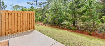 *Snowbird Rates* Pool, Paddle Boards & BBQ Grill