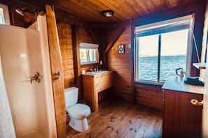 Dusche, Handtücher, Seife, Toilettenpapier
