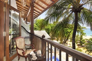 In-room safe, individually furnished, soundproofing, iron/ironing board - Tartaruga Beach Unawatuna (Unawatuna)