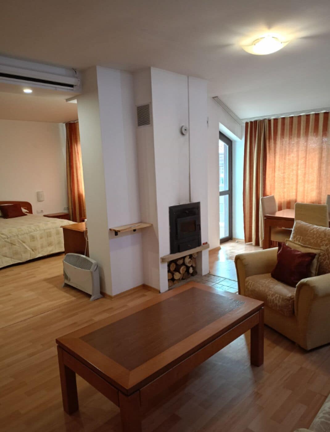 Apartment, 1 Bedroom, Accessible, Balcony | Living room