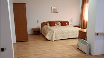 Apartment, 1 Bedroom, Accessible, Balcony | 1 bedroom