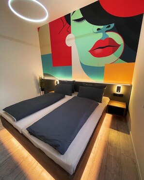 1 chambre, lit parapluie, Wi-Fi gratuit, draps fournis