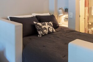 Condo, 1 Double Bed with Sofa bed, Kitchen | Interior