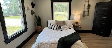 2 bedrooms, bed sheets