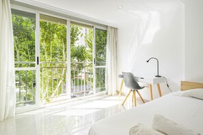 2 dormitorios, tabla de planchar con plancha, wifi gratis y ropa de cama