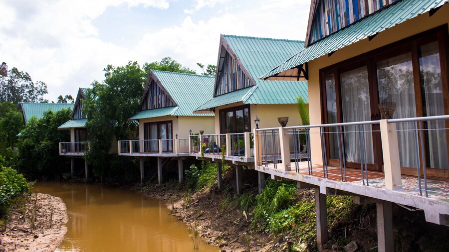 Kampot Eco Village