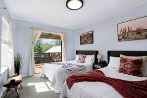 Casa, várias camas, varanda, vista para o jardim (Spacious Retreat) | 4 quartos, individualmente decorados, individualmente mobiliados