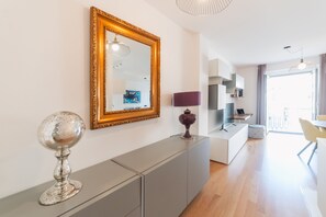 Superior Apartment | Living area | 32-inch flat-screen TV with digital channels, Netflix - Castalia Apartments & Rooms (Taormina)
