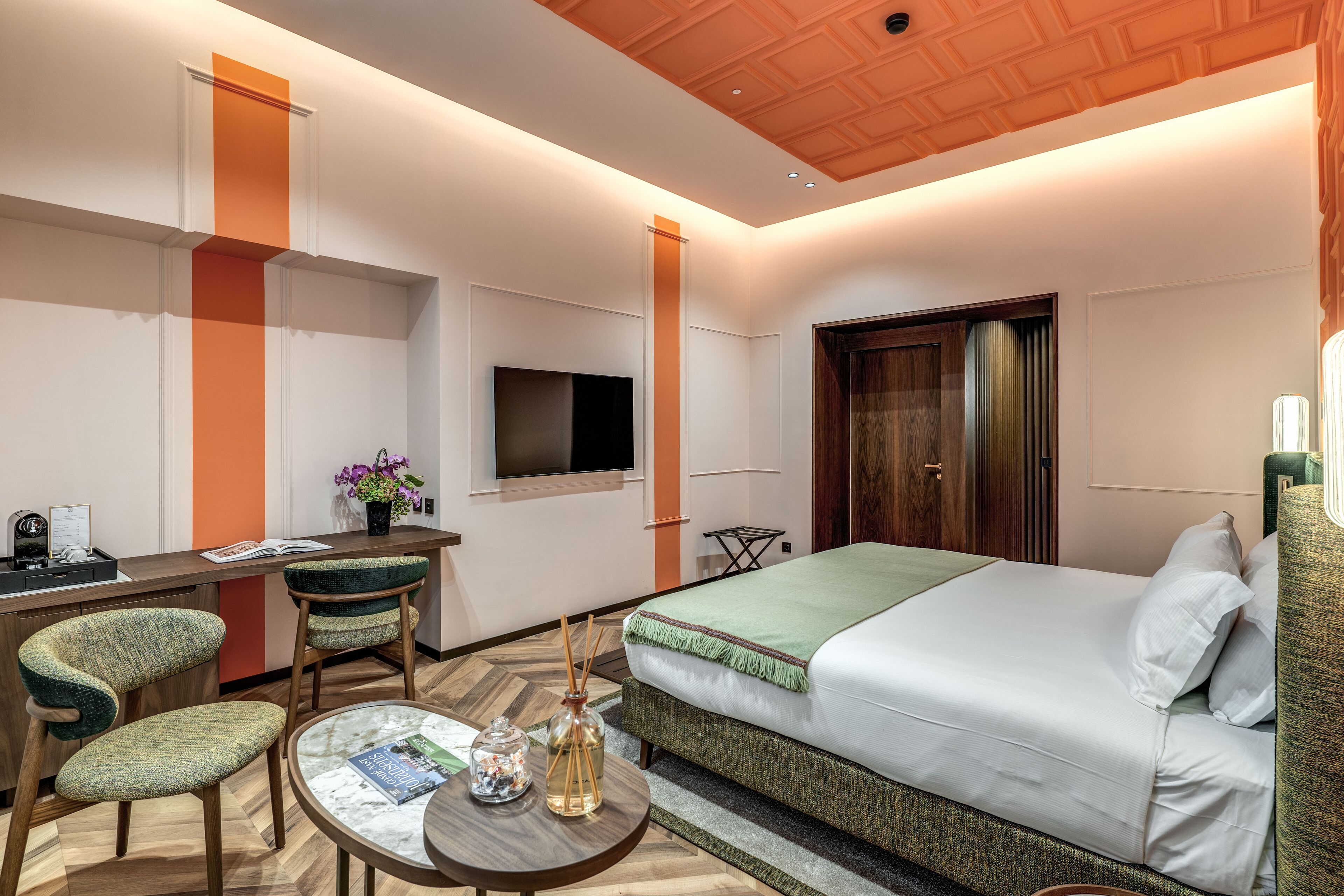 Deluxe Room, Annex Building | Premium bedding, down duvets, pillow-top beds, minibar