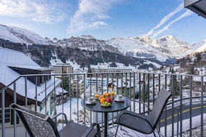 Luxury Apartment, 2 Bedrooms | Terrace/patio