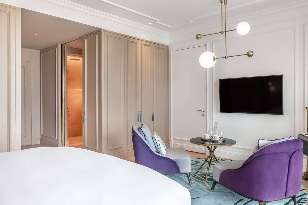 Minibar, coffres-forts dans les chambres