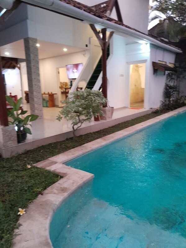 Piscina