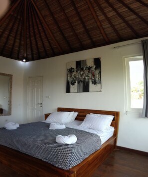 2 makuuhuonetta, silitysrauta/-lauta, Wi-Fi, vuodevaatteet