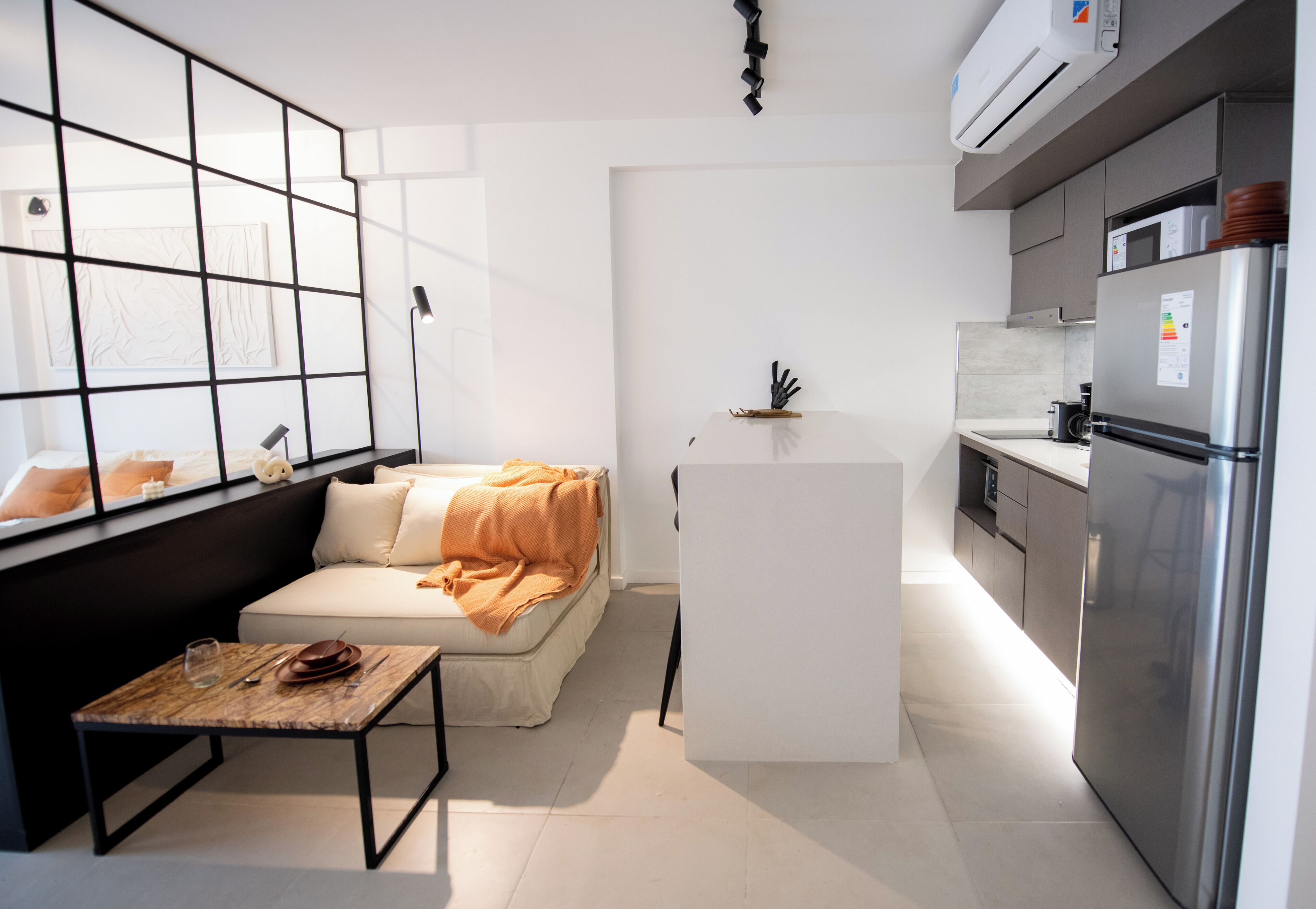 Leilighet, 1 queensize-seng | Oppholdsområde | Flatskjerm-TV