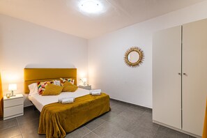 2 sovrum, strykjÀrn/strykbrÀda, gratis wi-fi och sÀngklÀder