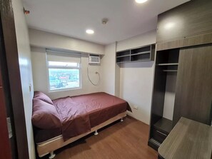 2 bedrooms, WiFi, bed sheets - Quezon City 2BR Condo Unit for 4Pax w/ Pool Access
(Quezon City)