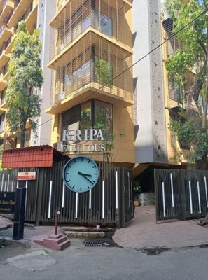 Exterior detail - Tranquil Studio Nestled in Heart of Bandra/Khar (Mumbai)