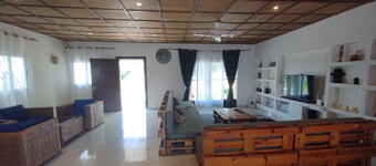 Maison Dans une Zone Tranquille à 15 mn en Voiture de la Plage