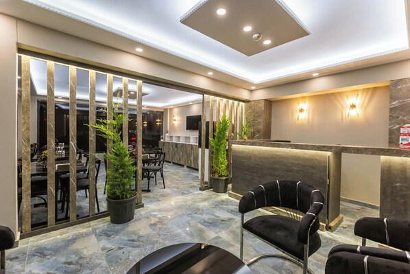 Reception - Ria Suites Hotel (Istanbul)