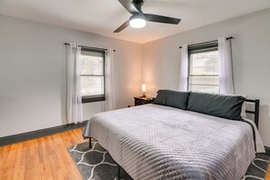 2 slaapkamers, een bureau, wifi, beddengoed