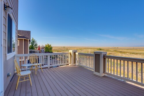 Near Rocky Mountain Arsenal: Commerce City Home