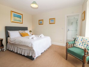 5 bedrooms, individually decorated, individually furnished, free WiFi - Cim Canol (Pwllheli)