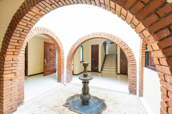 Interior - Peaceful Studio in Los Yoses (San Pedro)