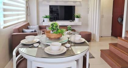 Quezon City Cozy 3 Bedroom Condo Unit<br><br>