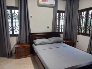 1 Schlafzimmer, Bügeleisen/Bügelbrett, kostenloses WLAN, Bettwäsche