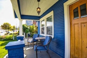 Terrace/patio - Charming, Convenient Home Near Downtown (Wenatchee)