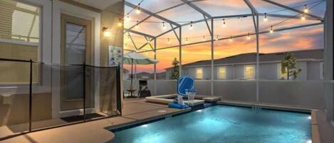 Piscine extérieure