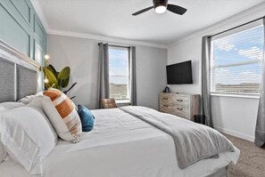 5 bedrooms, iron/ironing board, free WiFi, bed sheets