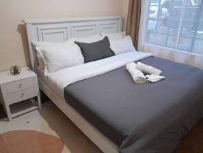 1 camera, ferro/asse da stiro, Wi-Fi, lenzuola