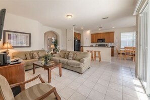 Smart TV, table tennis - Bella Villa 4972TV (Kissimmee)