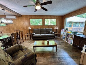 Living area - Cozy front lake cottage #3 (Harrington)