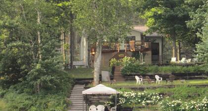 Cozy front lake cottage #3