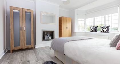 Hidden Gem Minutes From Heathrow Airport