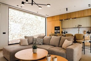 TV - Standard villa (Zakynthos)