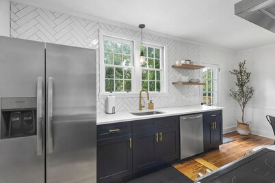 Dogwood: 3 bedroom near the Medical District