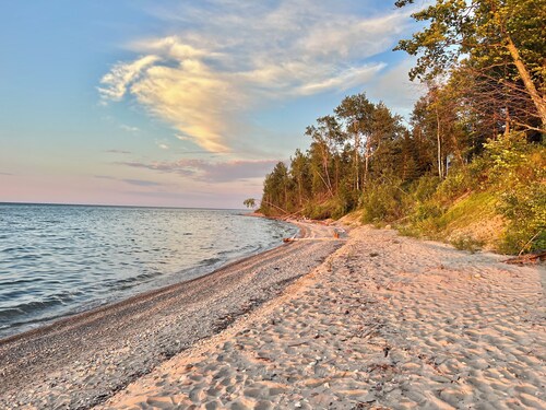 125 ft of Private BEACHFRONT  with large, secluded yard & spectacular views!