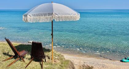 125 ft of Private BEACHFRONT with large, secluded yard & spectacular views!