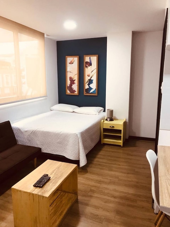 1 bedroom, iron/ironing board, WiFi, bed sheets