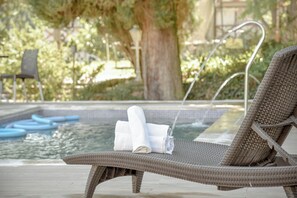 Udendørs pool