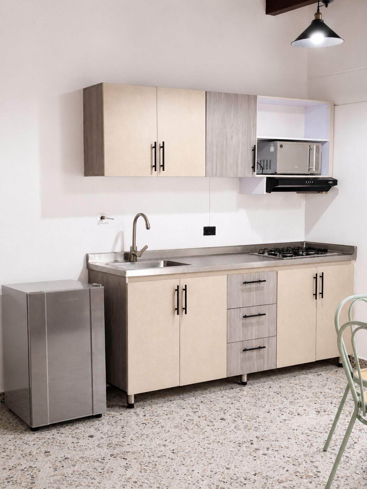 Phòng Suite dành cho gia đình, nhiều giường, bồn tắm nước nóng, quang cảnh thành phố | Bếp riêng | Vỉ nướng 