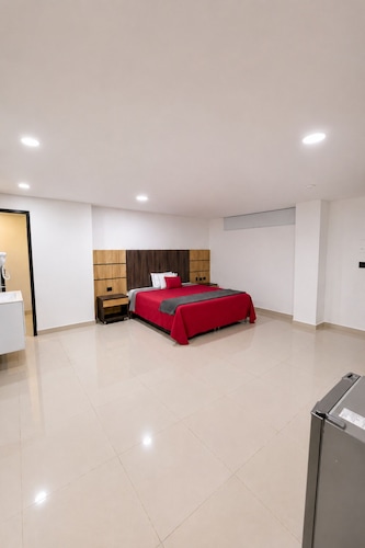 Hotel Ofix - Laureles