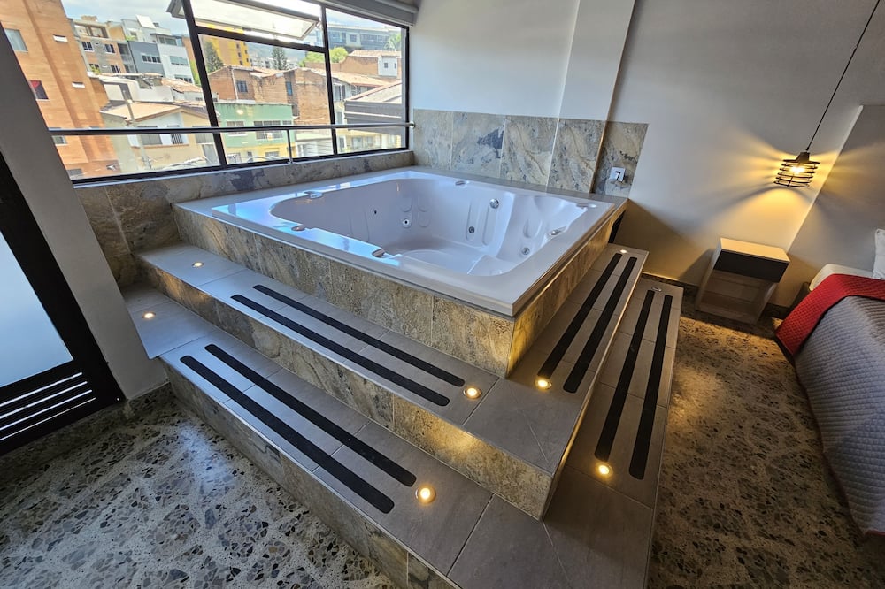 HOTEL OFIX