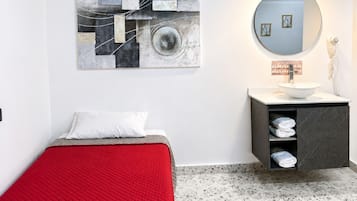Standard Quadruple Room, Multiple Beds, Ensuite | Premium bedding, down comforters, minibar, laptop workspace