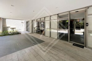 Estudio básico | Detalle del exterior