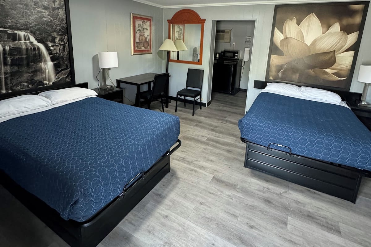 Double Room, 2 Double Beds, Non Smoking | 1 bedroom, memory-foam beds, individually furnished, desk