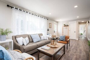 TV - Pool, Playground, Family Fun! (Hudsonville)